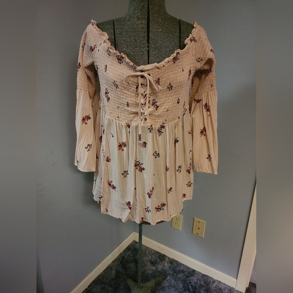 BLUSH PINK STRIPE WITH FLORAL PRINT OFF THE SHOULDERS TOP SZ 2 TORRID
